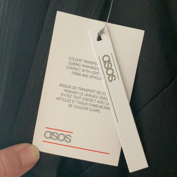 Black cocktail dress never worn - Picture 6 of 7